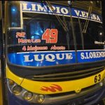 Pasajera cayó de la Línea 49 antes de que el bus frenara