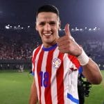 Álex Arce gana terreno y apunta al debut de Paraguay ante Estados Unidos